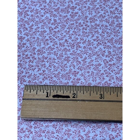 Red Floral Cotton Fabric 20" x 48" Sewing Quilting Craft Projects - Picture 2 of 4